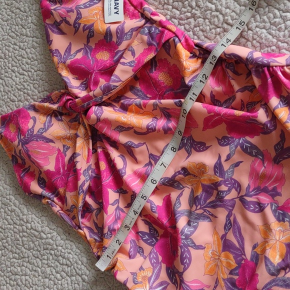 NWT Old Navy Size Medium Floral Tankini Swim Top - Picture 6 of 15